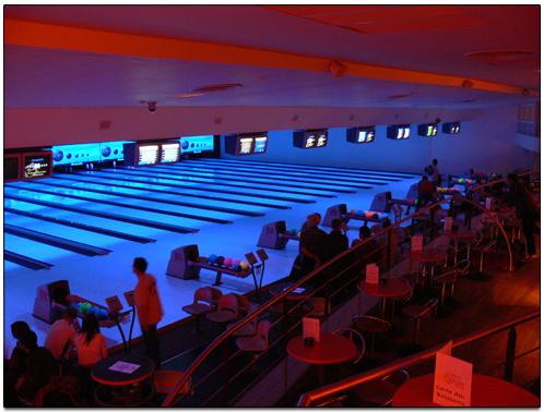 Le Bowling en soirée